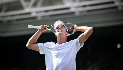 九游娱乐-百万奖金秒变烫手的山芋？输给阿卡的英国小将必须在年底花掉90万