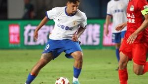 感谢所有远赴客场冒雨支持球队的球迷朋友们