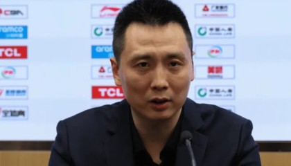 九游娱乐-胜福建发布会！卢伟点赞弗格发挥，满意全队攻守表现！|上海|张镇麟|袁堂文|刘礼嘉|比赛_新浪体育_新浪新闻