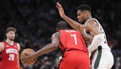 NBA内部人士：火箭队仍有可能大力交易得到雄鹿队字母哥